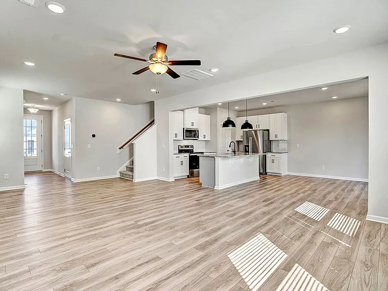 160 Wood Orchid Ln — Photo 8