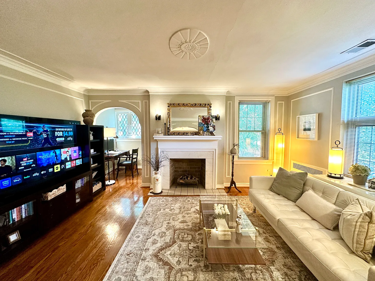 3 bed, 1600 sqft, $2,995 — Photo 4