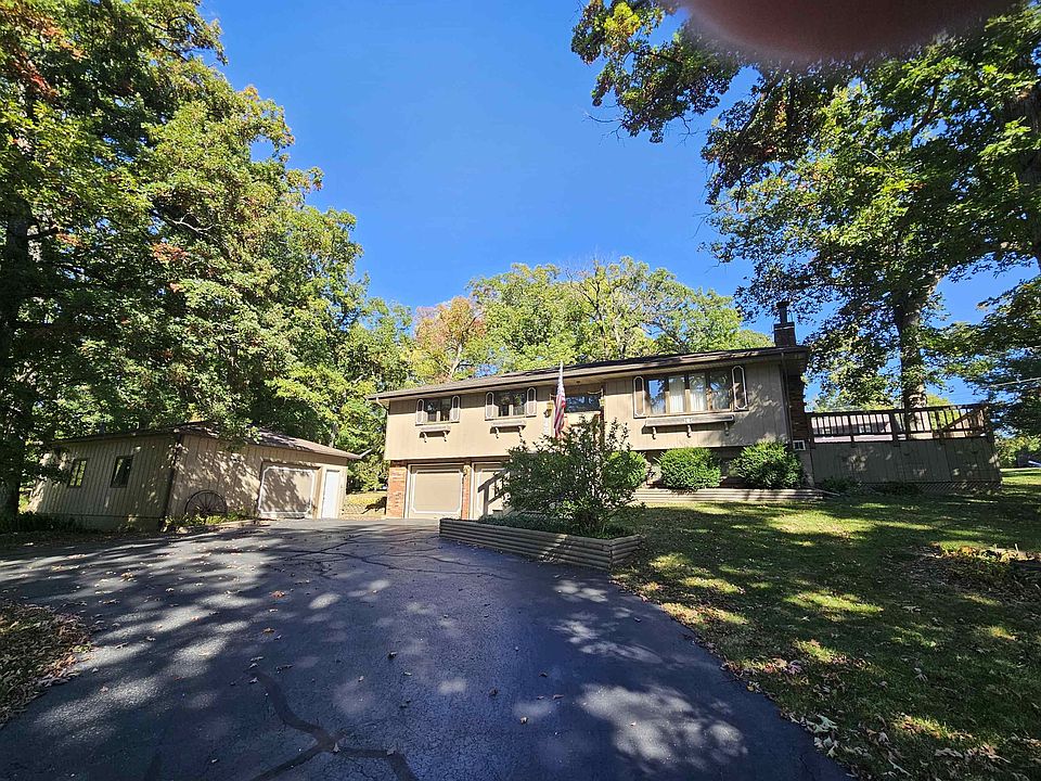 1st image of 3942 Whitfield Dr