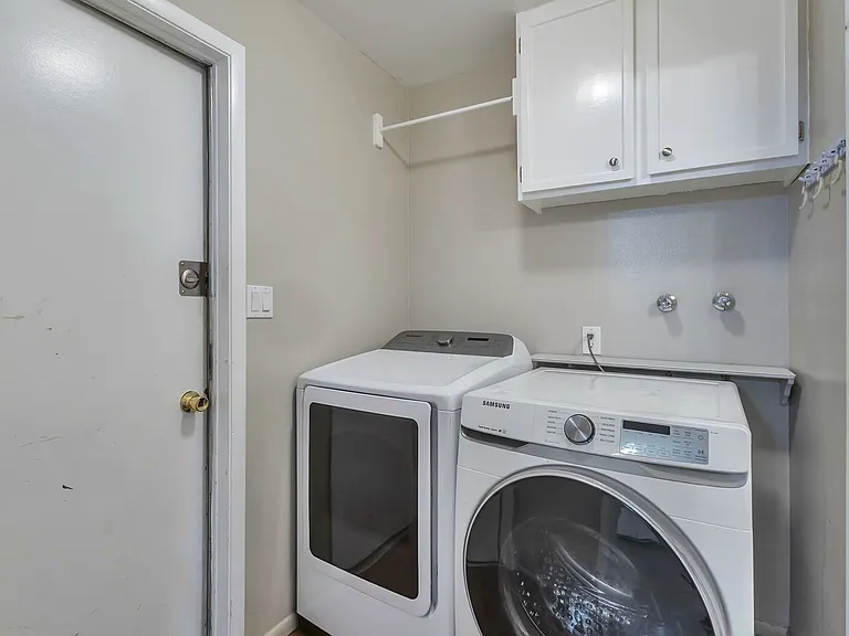 3511 S Alder Dr — Photo 10