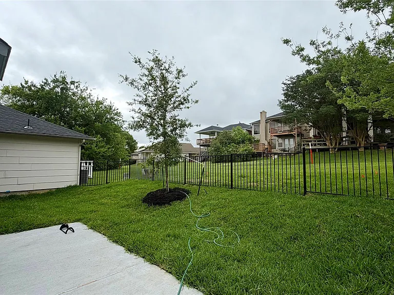 110 Cove — Photo 5