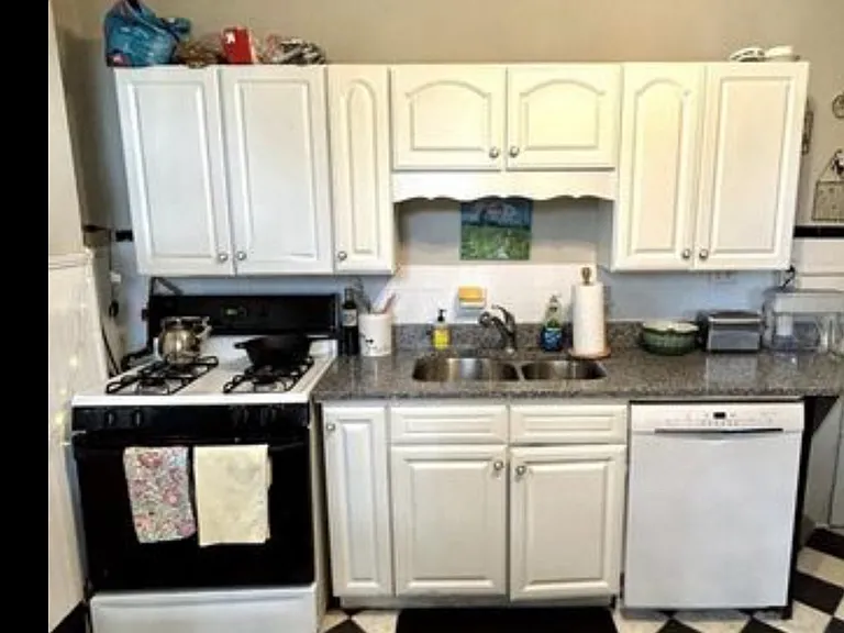 4 S Addison St #2 — Photo 5