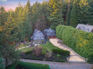 5230 SW Burton Dr, Portland, OR 97221