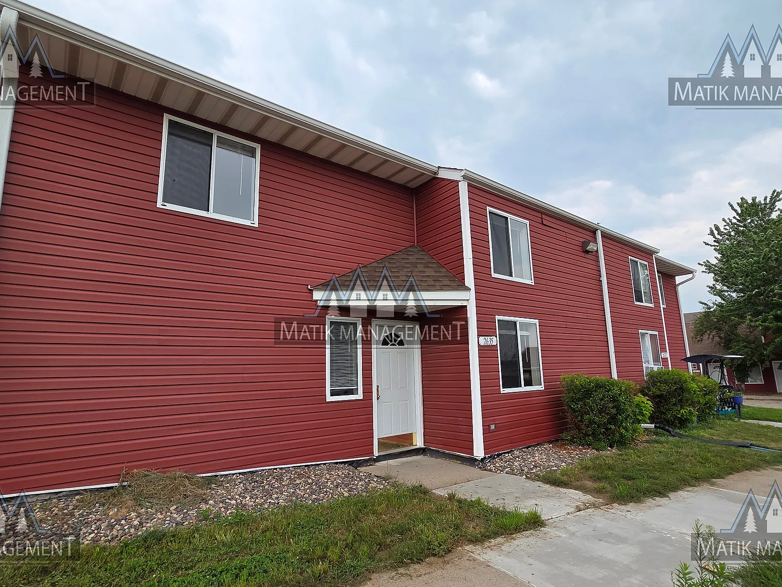 5 bed, $995 — Photo 2