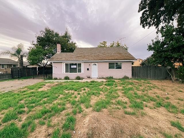 1st image of 332 Hinkley Ave