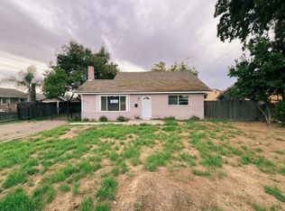 332 Hinkley Ave, Oakdale, CA 95361