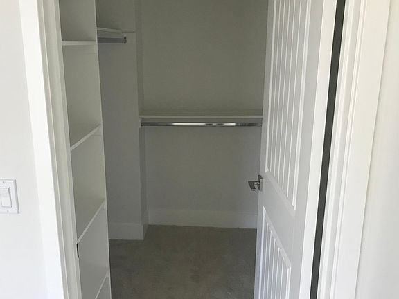 4th image of 11416 Inglewood Ave #102