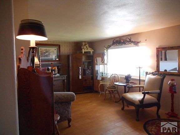 3rd image of 1330 32nd Ln