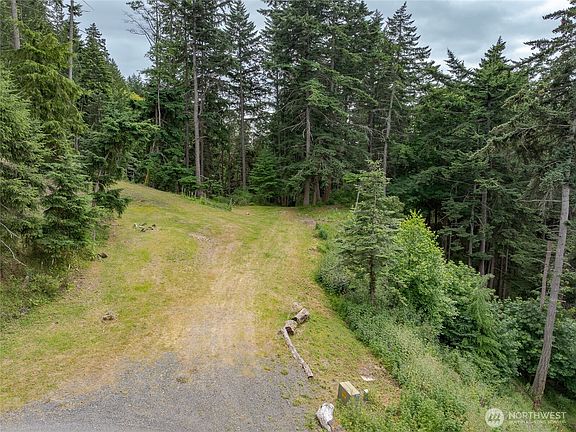 5th image of 540 Wright Road