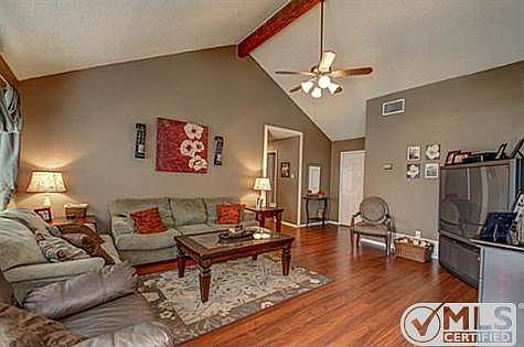 4th image of 3944 Country Meadows Cir