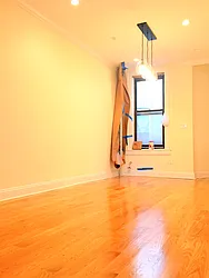 Rented by Rapid Realty Cobble Hill