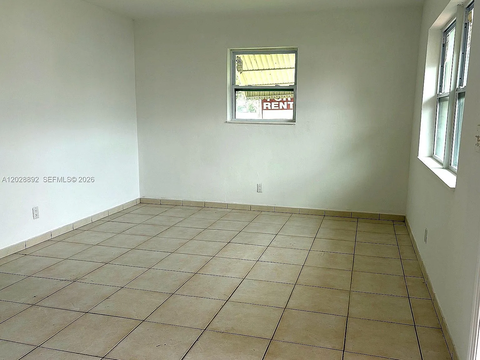 Marbar Estates — Photo 4