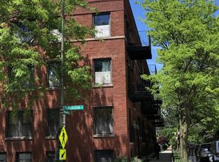 3600 N Magnolia Ave, Chicago, IL 60613