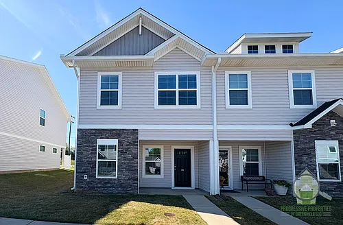 26 English Ct Photo 1