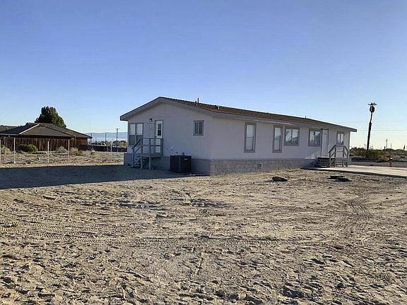 2nd image of 2865 Treadwell Blvd