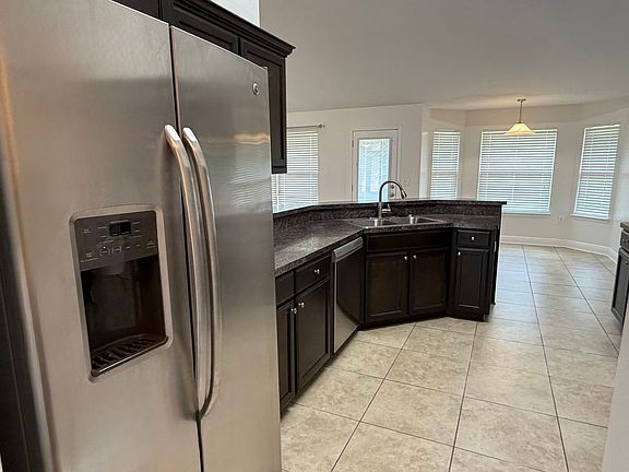 5th image of 4599 Belvedere Cir