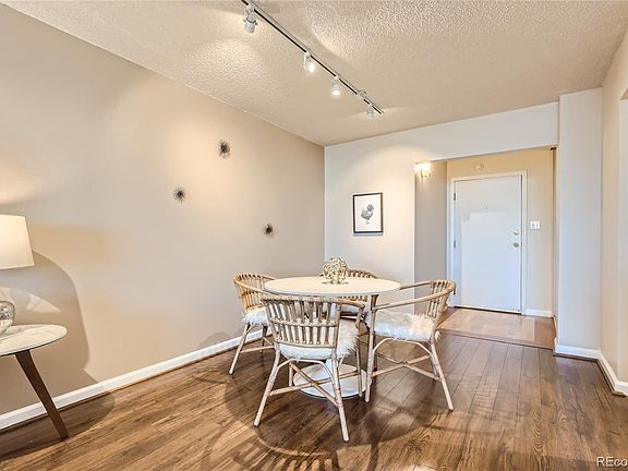 4th image of 1313 N Williams Street #1002