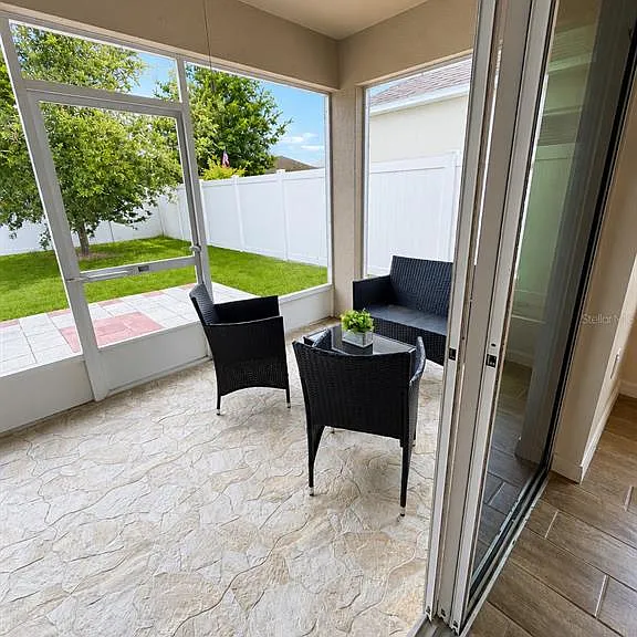 433 Sardinia Cir — Photo 9