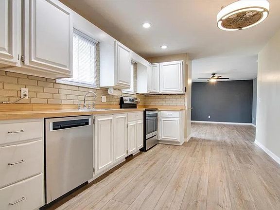 3rd image of 748 Marbea Dr