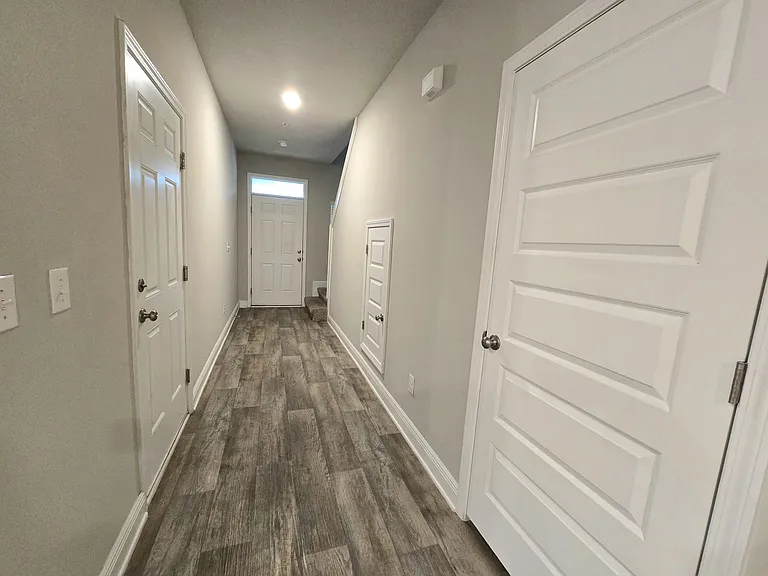 6012 Royal Port Ct — Photo 15