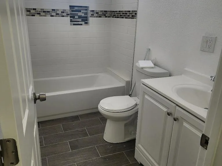 3706 Whittier Blvd #1 — Photo 2