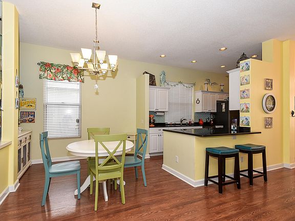 5th image of 7517 SE Marsh Fern Ln
