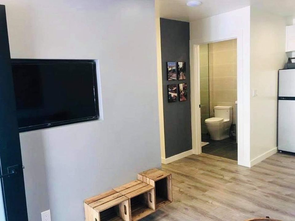 1st image of 5403 Geyser Ave
