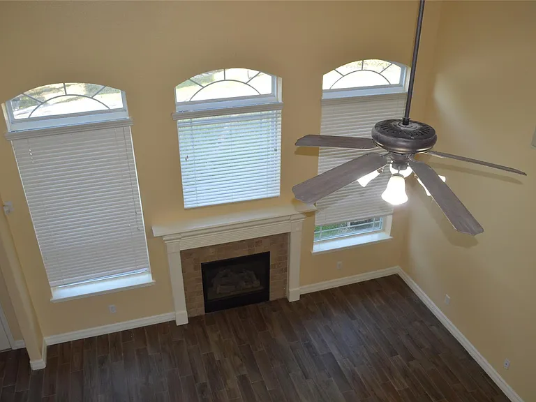 6210 Marble Hollow Ln — Photo 28