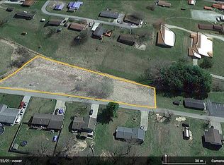 Ford St, Harrisville, WV 26362