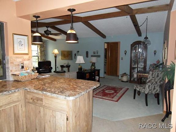 5th image of 15 Balsam Ct W