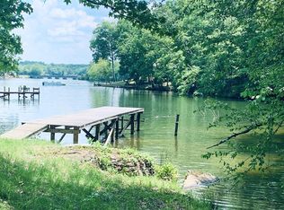 104 Rocky Shores Boat Ramp, Iva, SC 29655