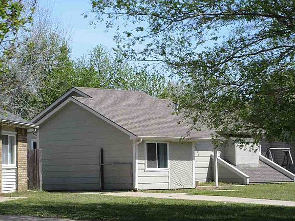 3rd image of 5430 S Osage Ave