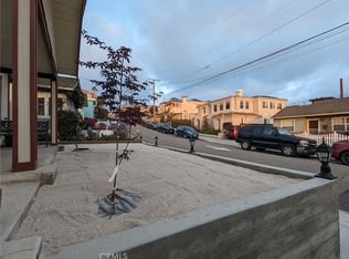 1041 2nd St, Hermosa Beach, CA 90254