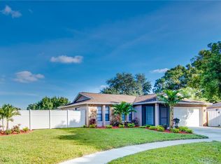 8233 125th Cir, Largo, FL 33773