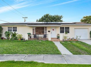 1110 NE 204th Ter, Miami, FL 33179