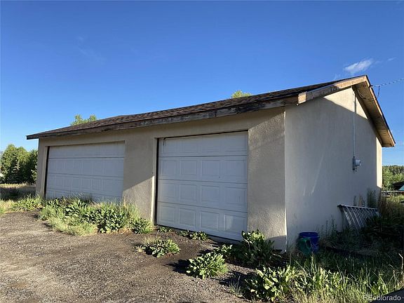 2nd image of 100 E 11th Street LOT 100 & 102