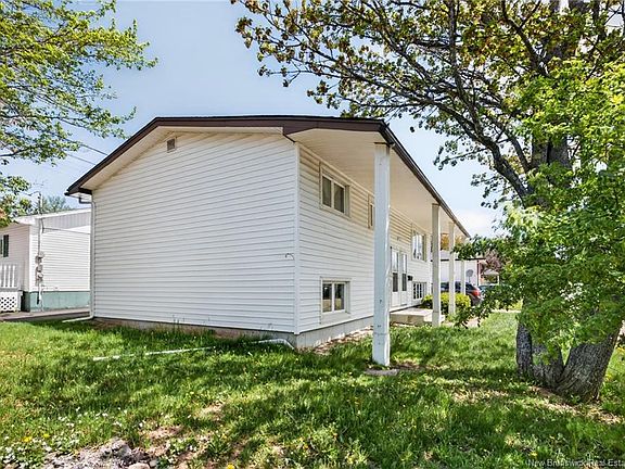 2nd image of 175 Lorne St #173