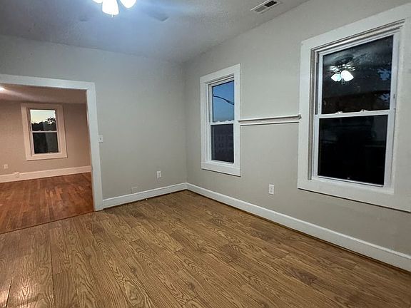 5th image of 113-115 Laurel Ave #2