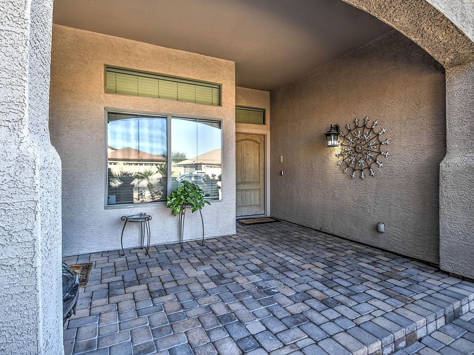 1st image of 5931 W Poinsettia Dr