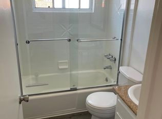 127 6th St #5, Seal Beach, CA 90740