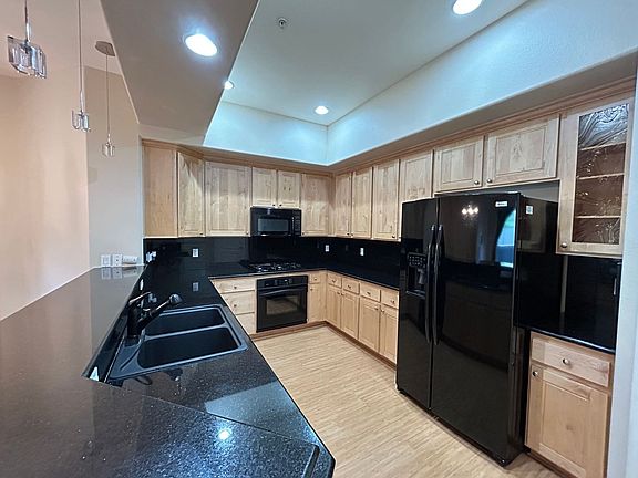 4th image of 56 E Serene Ave Unit 114