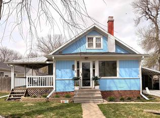 336 W 4th St, Minden, NE 68959