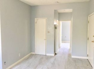 28 W Montana St, Pasadena, CA 91103