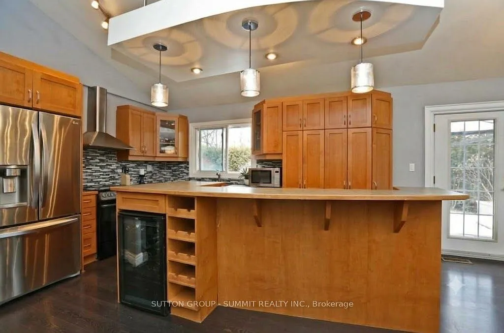 3 bed, $3,500 — Photo 4