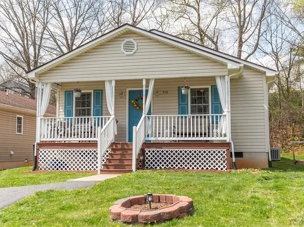 518 A St, Staunton, VA 24401