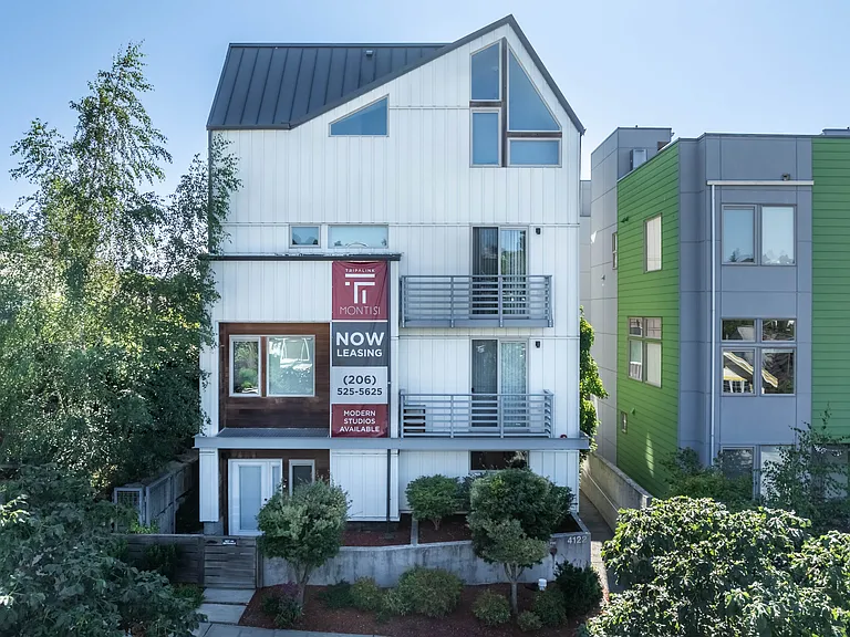 4122 36th Ave SW — Photo 24