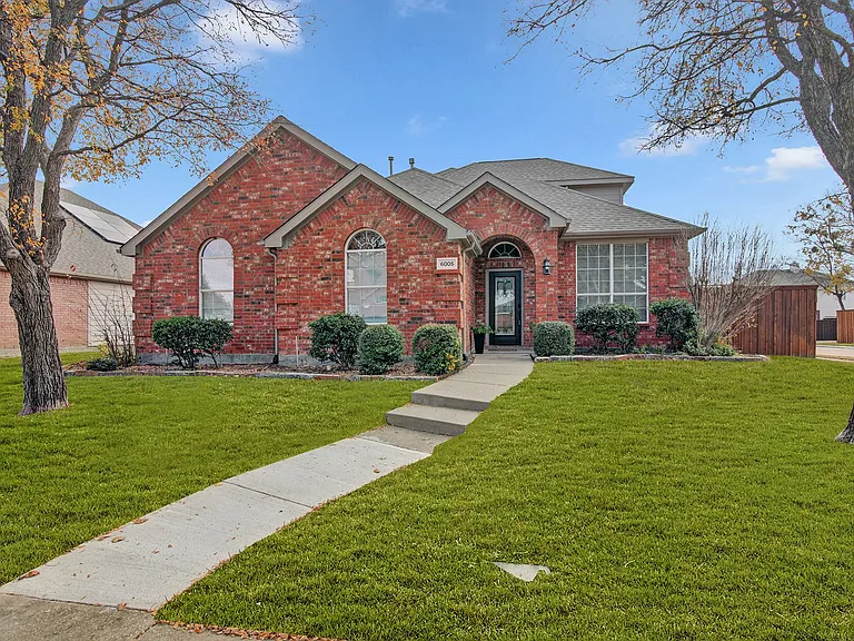 6005 Pine Meadow Ln — Photo 32