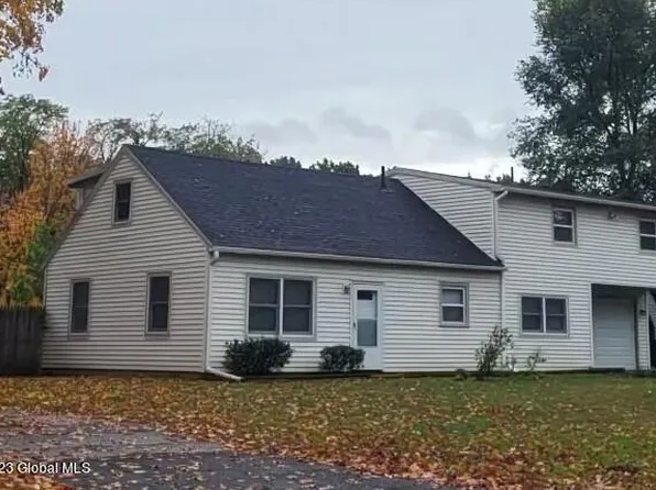 1130 Inner Drive, Schenectady, NY 12303