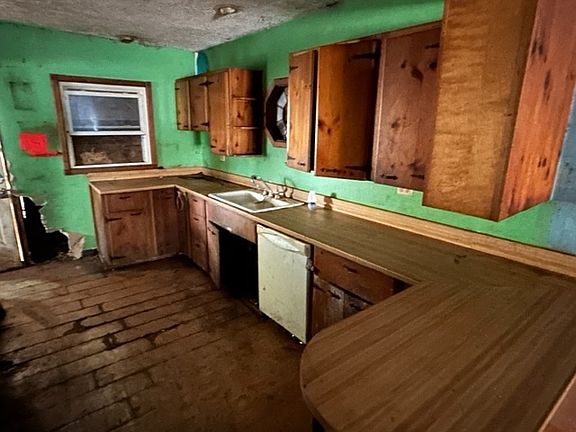4th image of 609 N Luett Ave