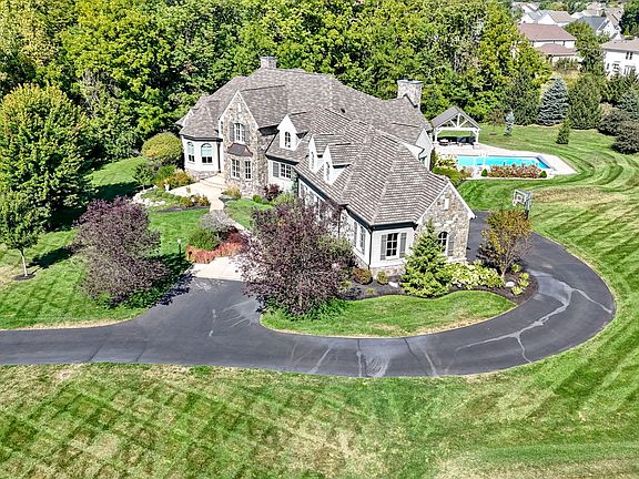 4th image of 4076 Wild Wood Ct